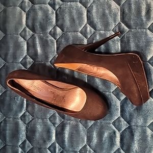 Candie's heels size 8